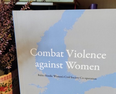 Klajā laista Baltijas-Ziemeļvalstu antoloģija par dzimumā balstītas vardarbības izskaušanu